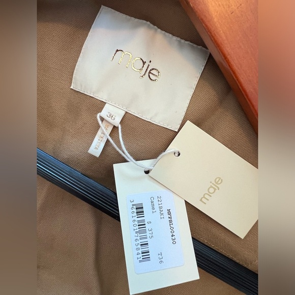 Maje Belted Shirt Jacket in Camel Size US S - Picture 16 of 16